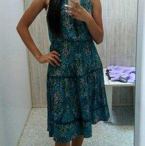 LAUREN CONRAD GREEN LEAF PATTERN DRESS